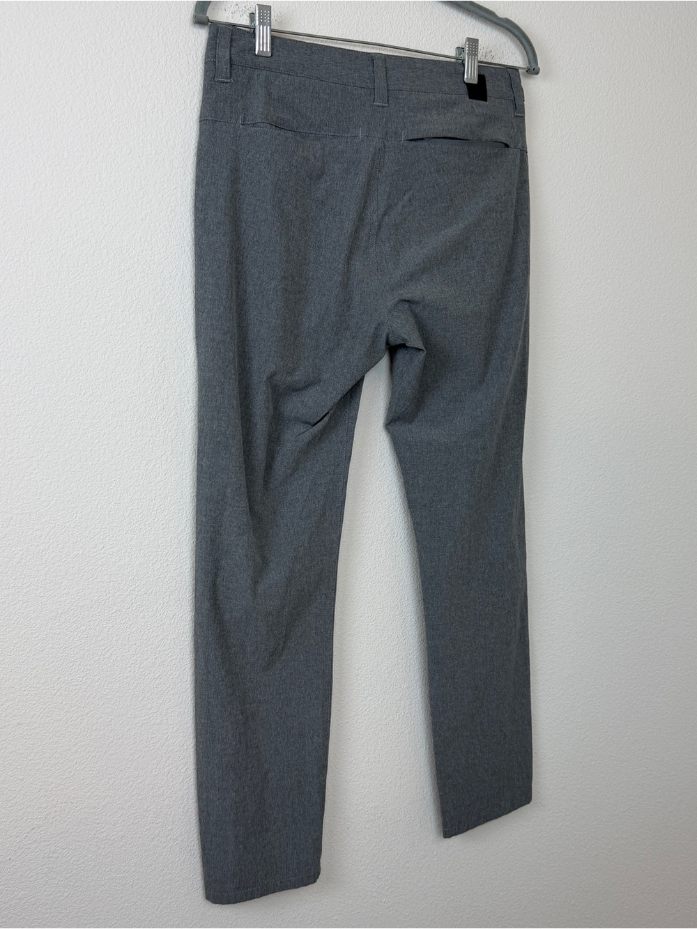 Vuori Aim Pants Men’s 28 Heather Gray Stretch Performance Golf Chino V431 - Picture 6 of 11